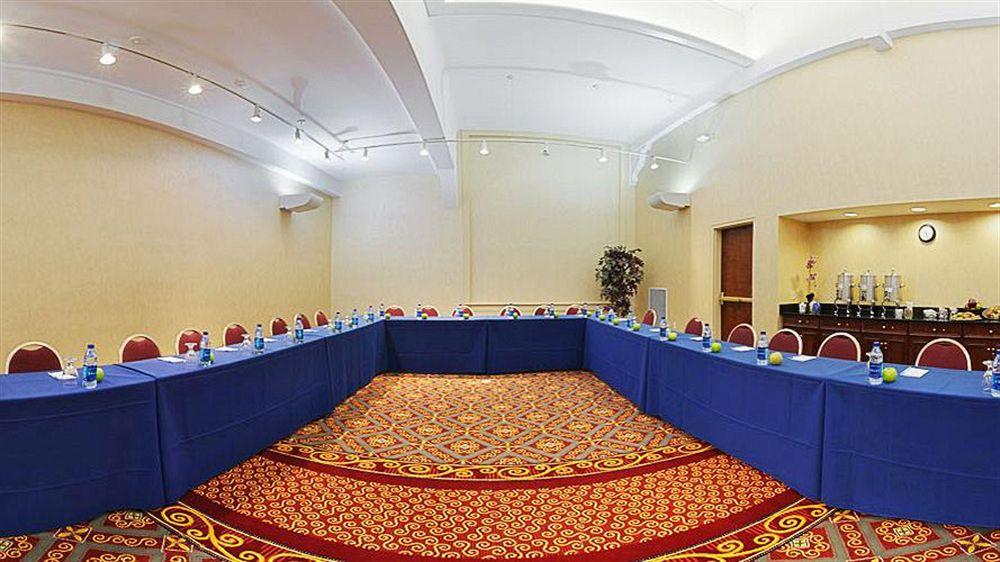 Residence Inn By Marriott Cleveland Downtown Extérieur photo