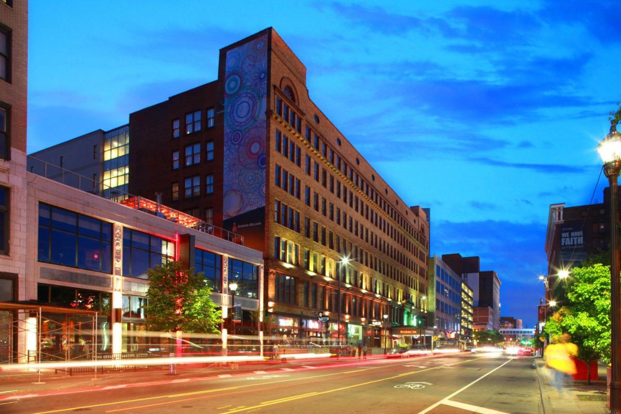 Residence Inn By Marriott Cleveland Downtown Extérieur photo