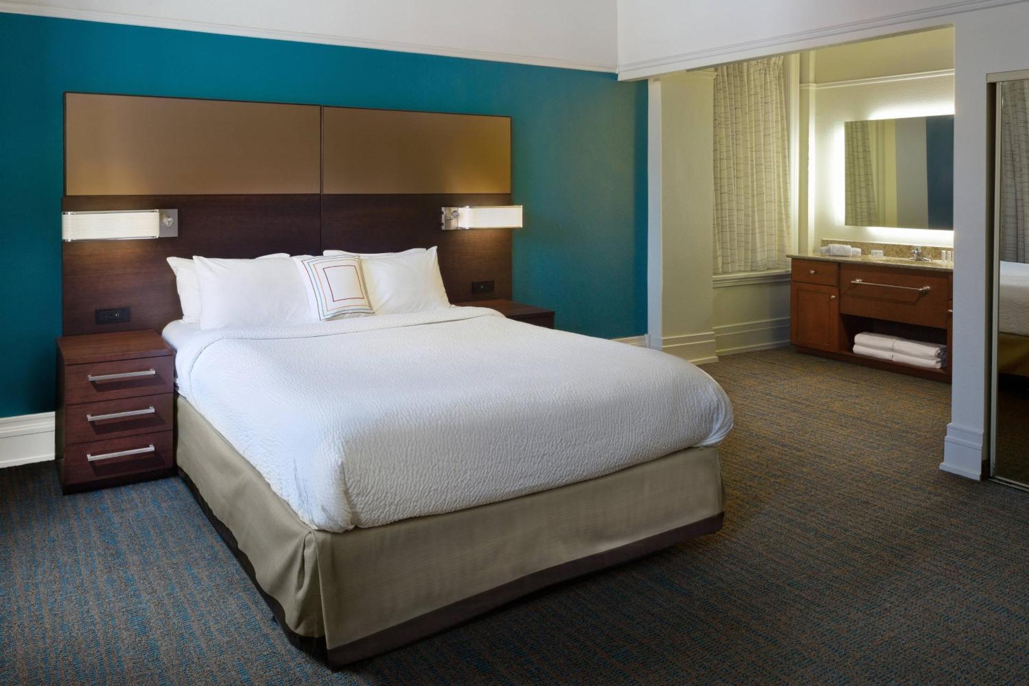 Residence Inn By Marriott Cleveland Downtown Extérieur photo