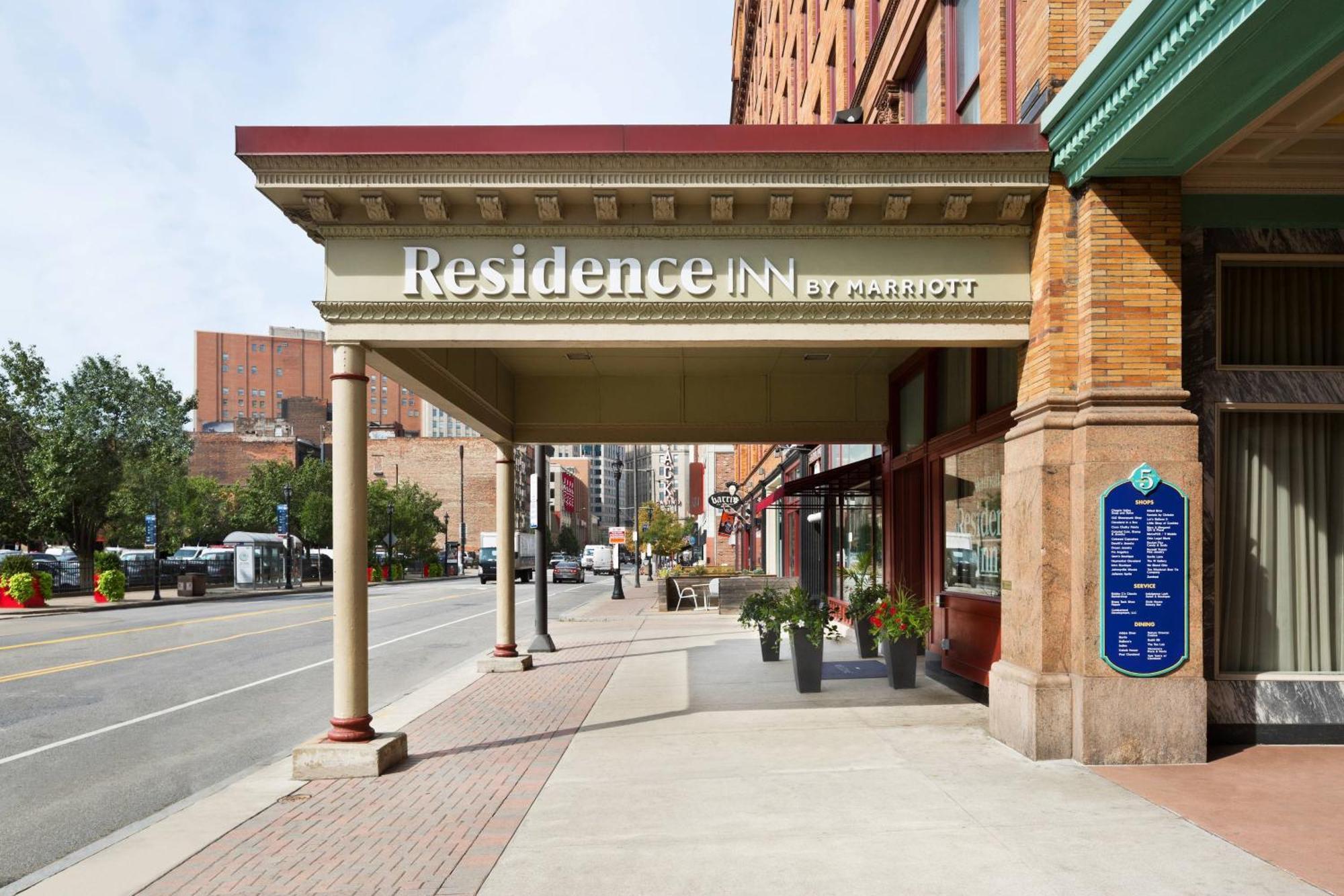 Residence Inn By Marriott Cleveland Downtown Extérieur photo