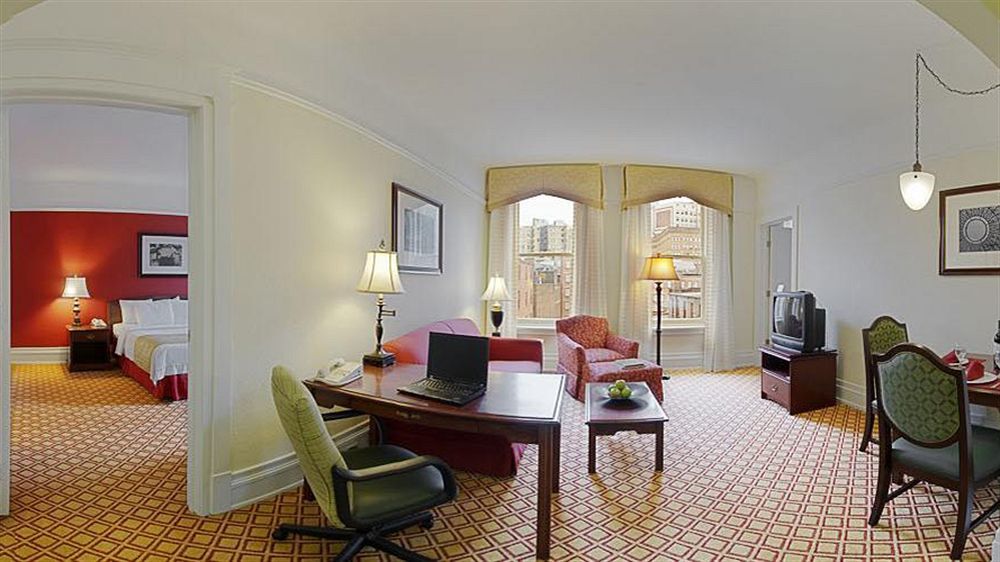 Residence Inn By Marriott Cleveland Downtown Extérieur photo